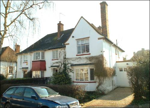 13 Sutcliffe Close